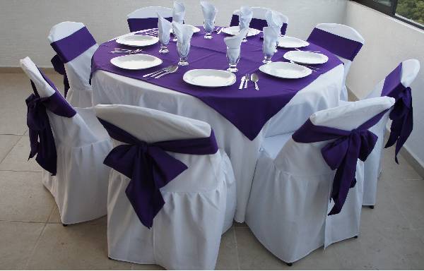 venta por mayor de cubremanteles para mesas cuadradas o redondas de eventos, tela antimancha tropical mecanico o raso, cubre, cubres, cubremesas